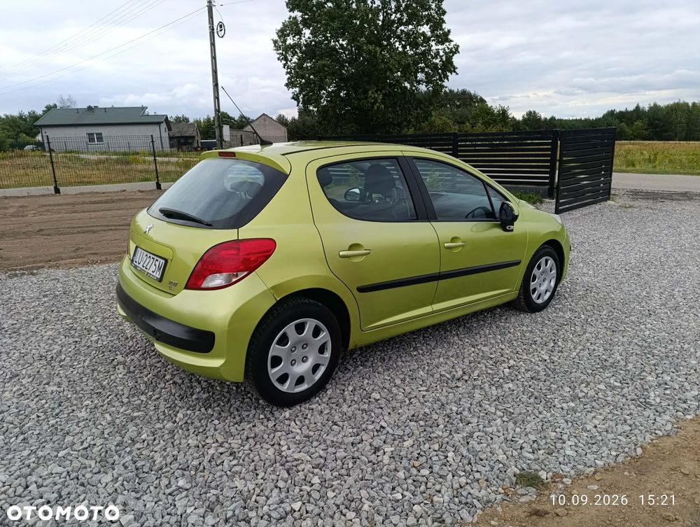 Peugeot 207 1.4 Presence - 8