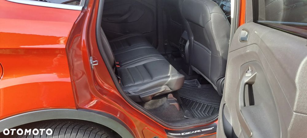 Ford Escape 1.5 EcoBoost AWD SE - 11