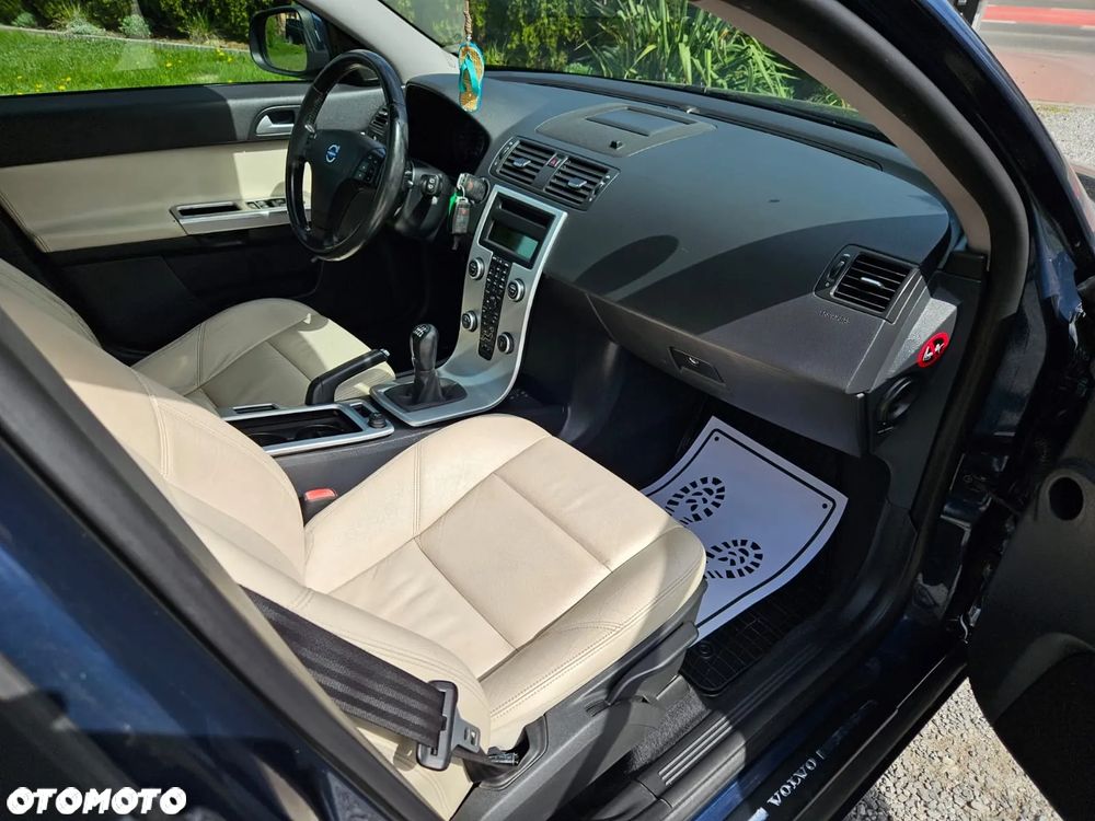 Volvo V50 DPF D3 Summum - 21