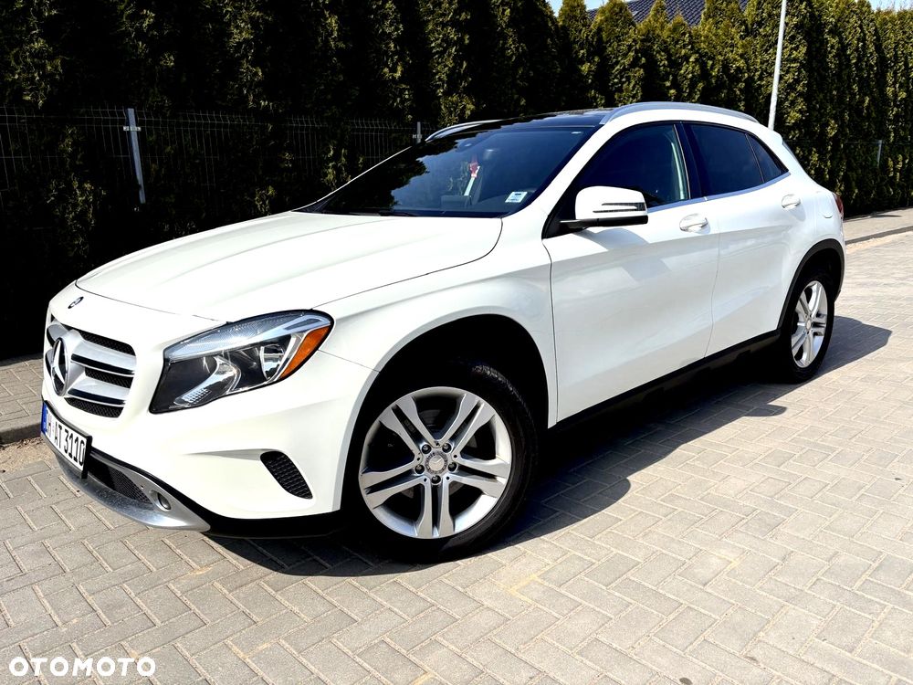 Mercedes-Benz GLA 250 4-Matic - 22