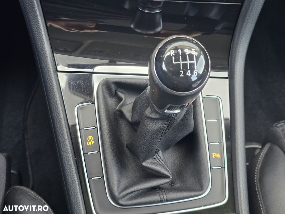 Volkswagen Golf 2.0 BlueTDI Highline - 7