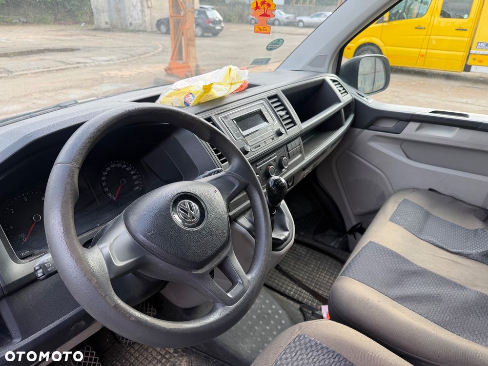 Volkswagen Transporter - 13