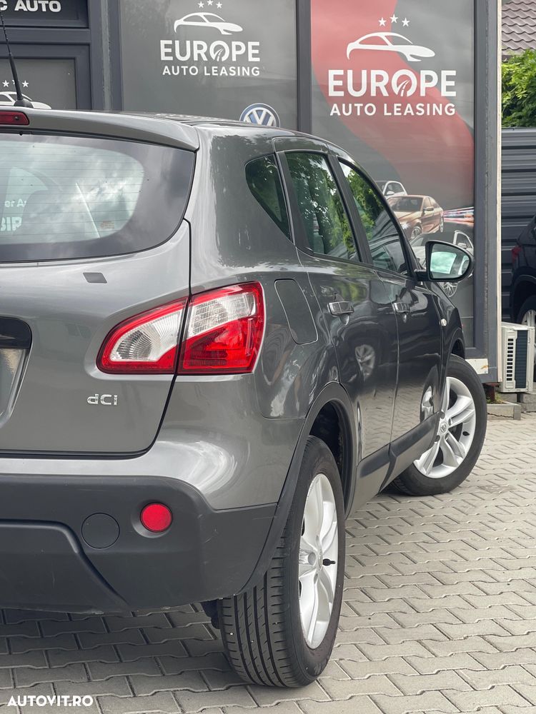 Nissan Qashqai 1.6 DCI 4 x 4 DPF Start/Stop tekna - 10