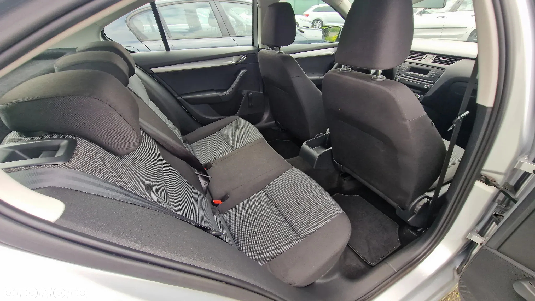 Skoda Octavia 1.6 TDI Elegance - 39