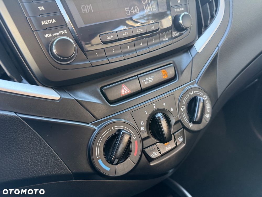 Suzuki Baleno 1.2 Dualjet Basic - 28