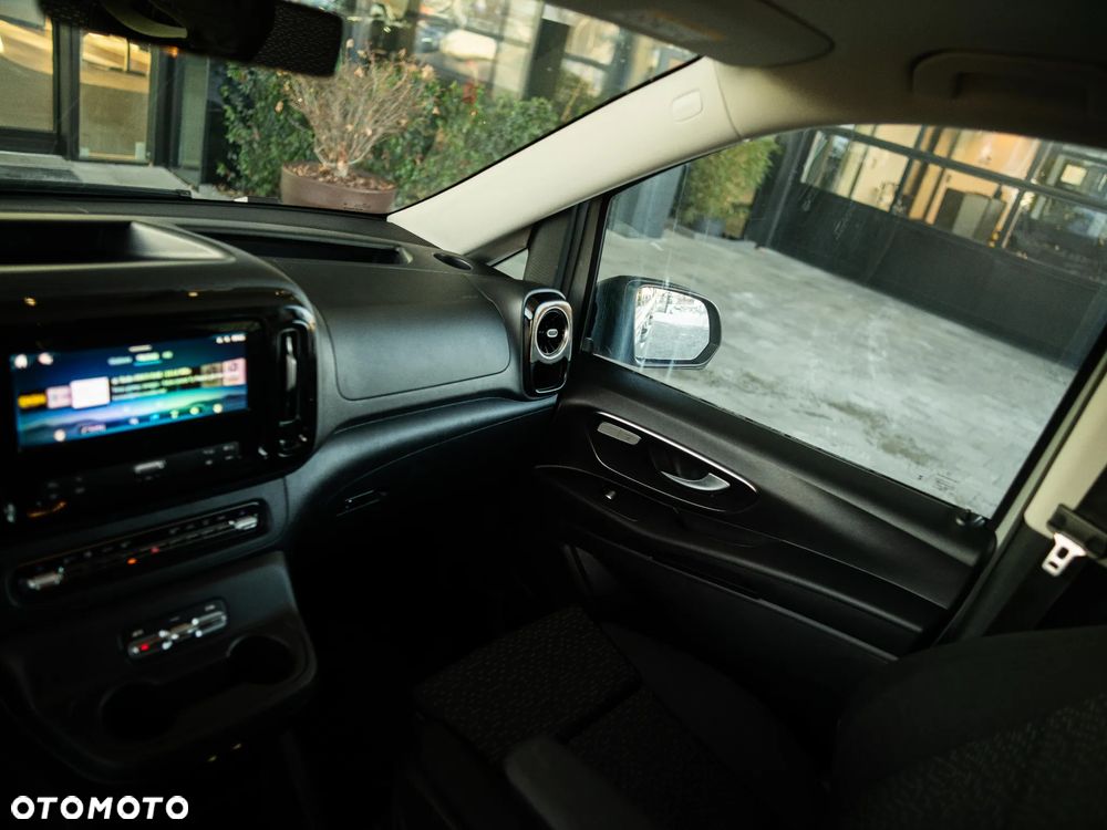 Mercedes-Benz Vito Tourer 119 SELECT - 14