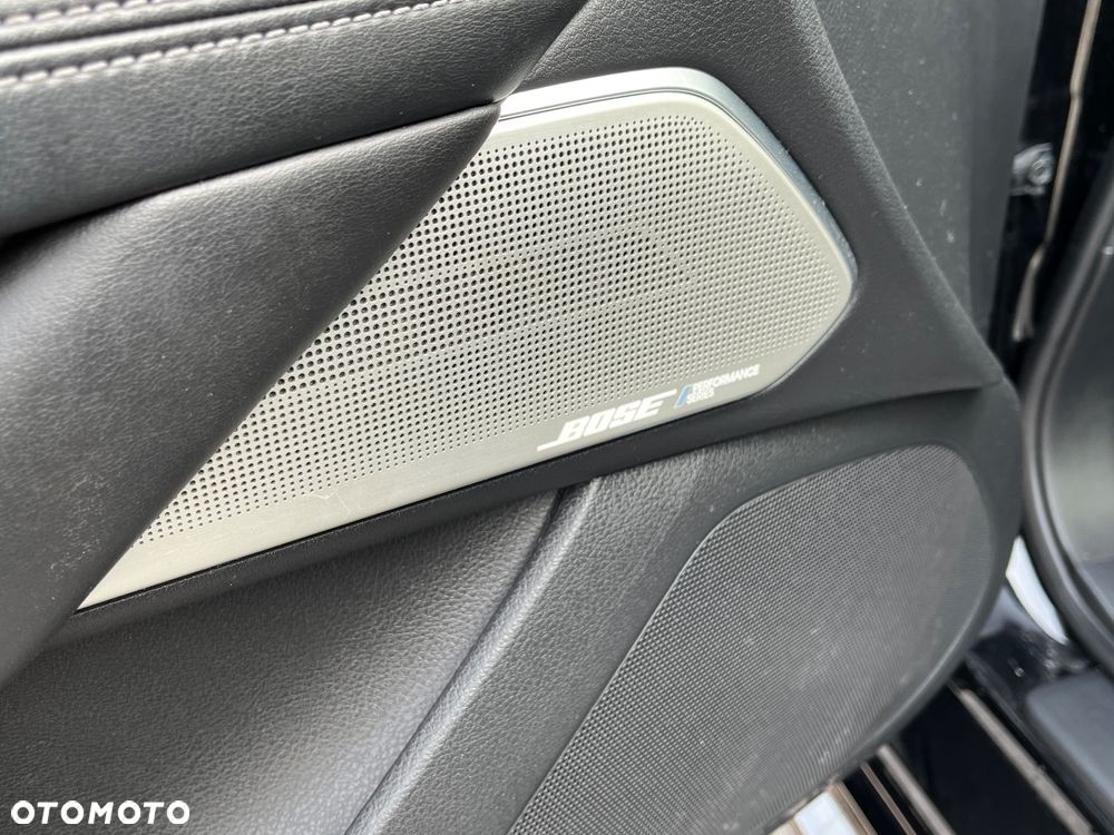 Infiniti Q60 2.0t Premium - 12