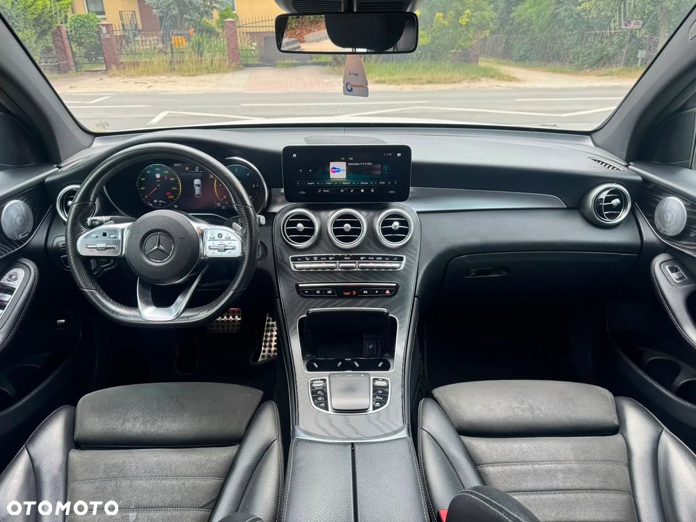 Mercedes-Benz GLC 220 d 4Matic 9G-TRONIC AMG Line - 12