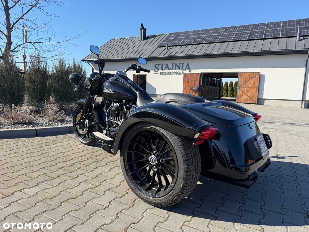 Harley-Davidson Trike Freewheeler - 2