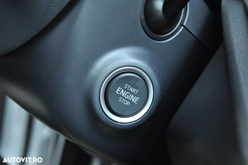 Skoda Octavia 2.0 TDI DSG Selection - 34