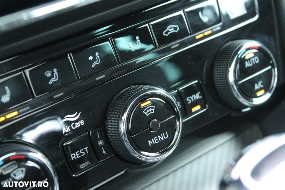 Skoda Superb 1.5 TSI DSG Sportline - 31