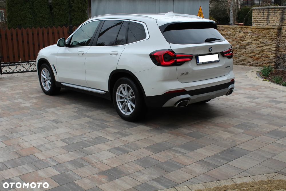 BMW X3 xDrive20i - 9