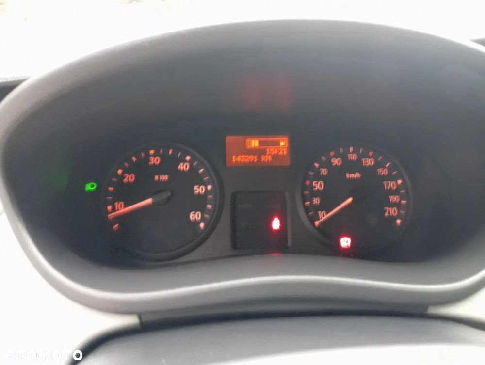 Renault Trafic - 9