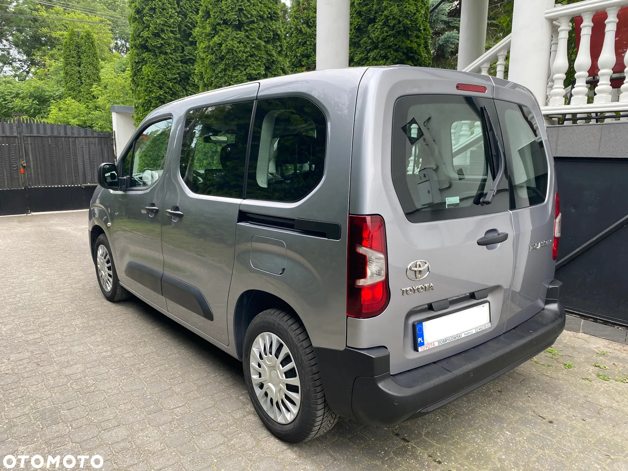 Toyota Proace City Verso 1.5 D-4D Family - 5