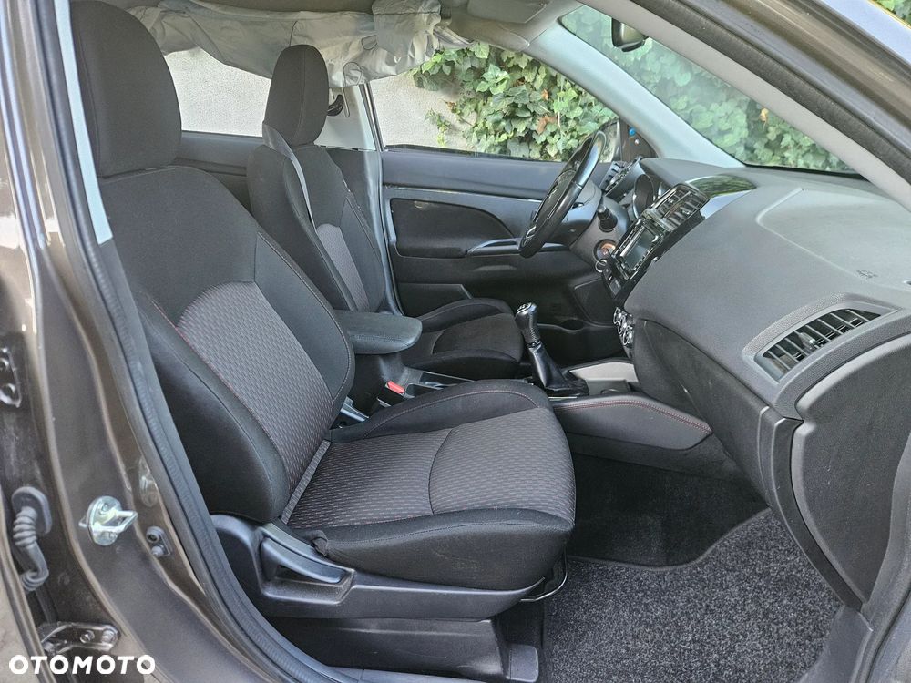 Mitsubishi ASX - 23