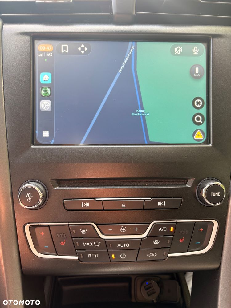 Ford Mondeo 1.5 EcoBoost Titanium - 26