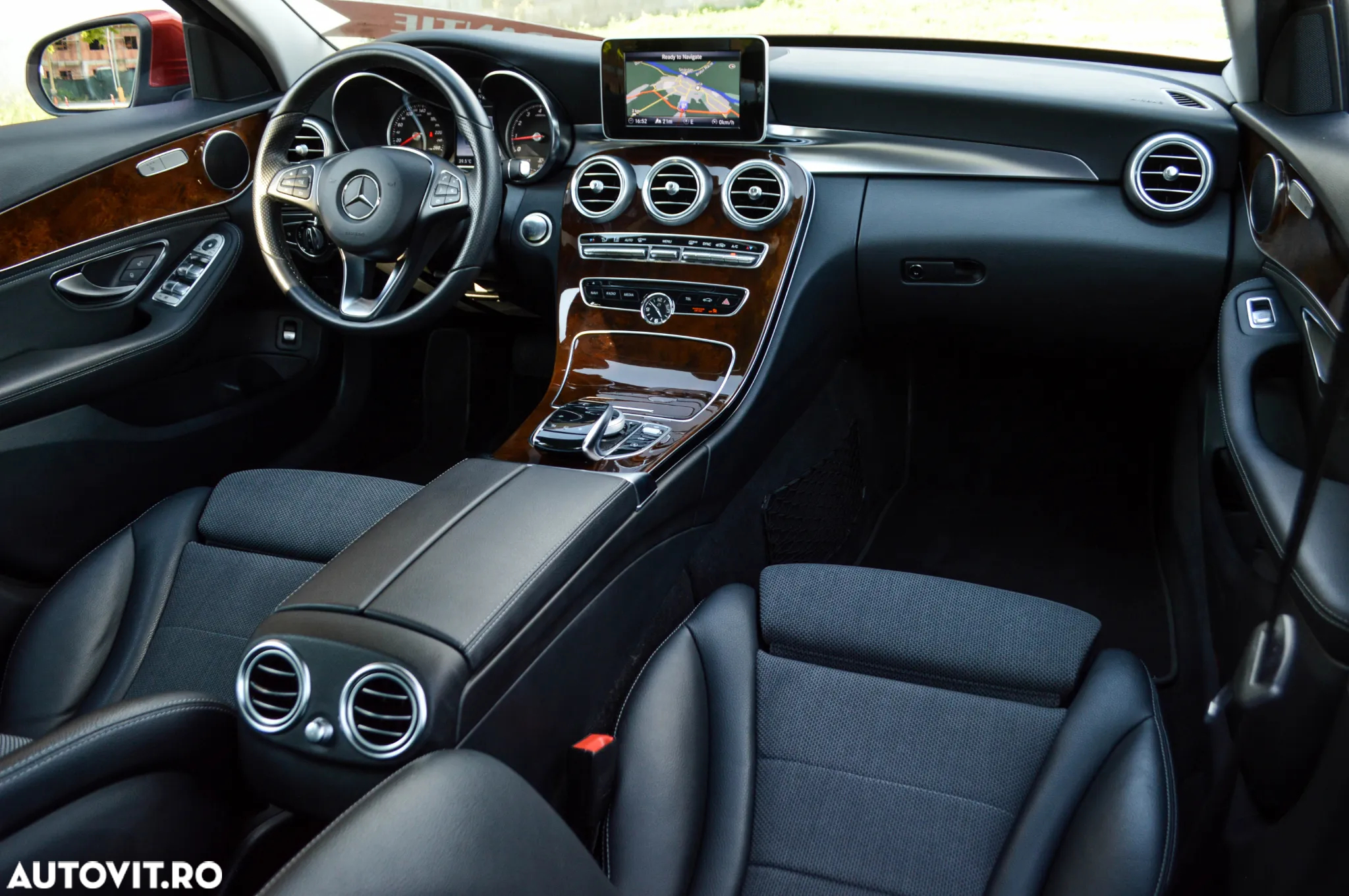 Mercedes-Benz C 180 (BlueEFFICIENCY) 7G-TRONIC Avantgarde - 37