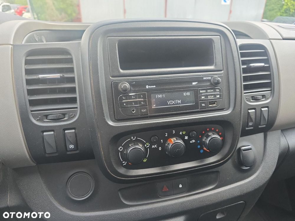 Renault trafic - 13