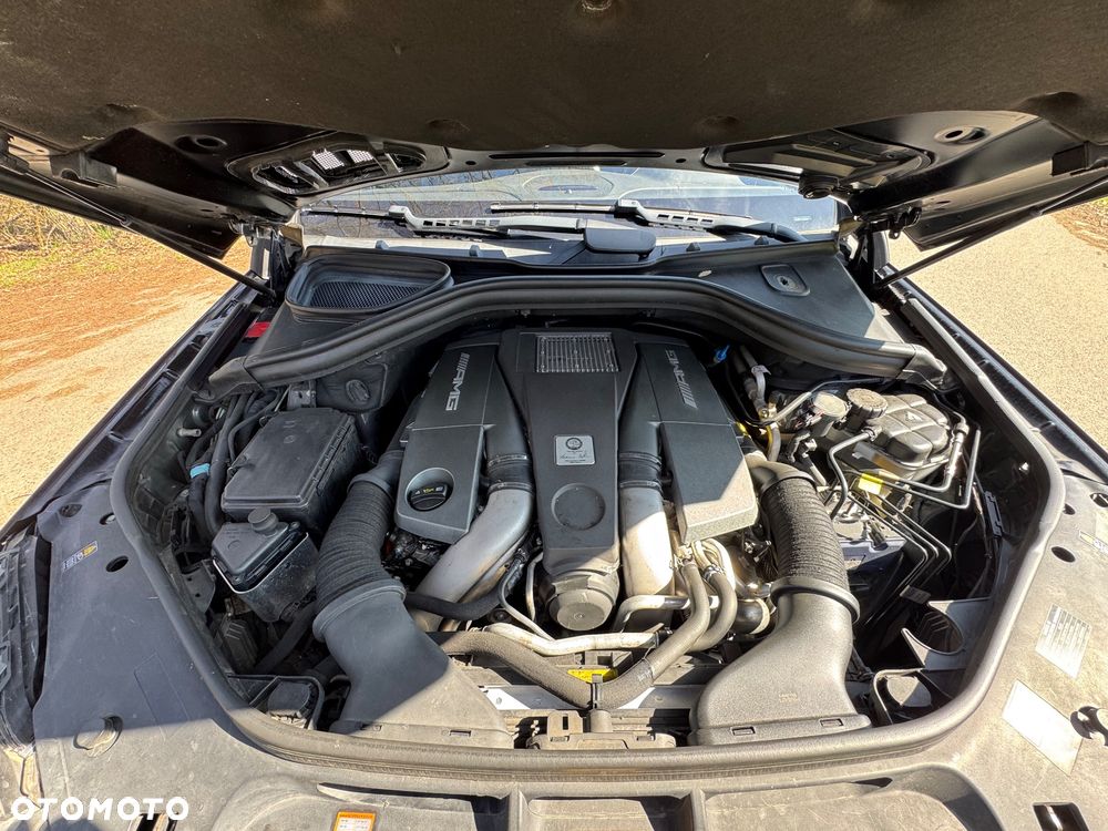 Mercedes-Benz GL - 27