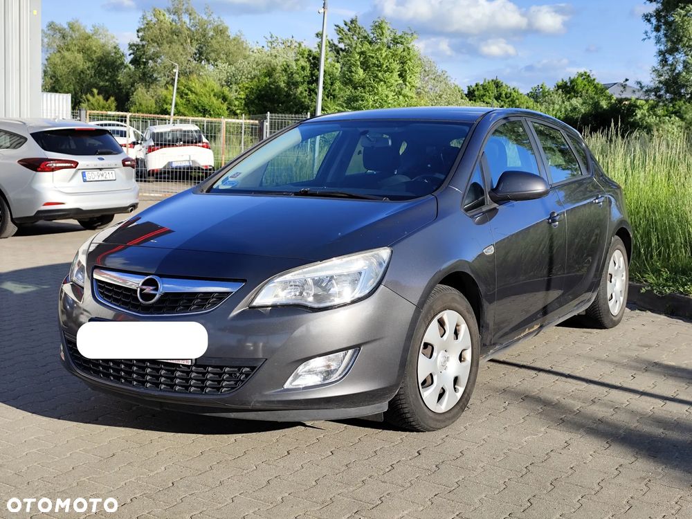 Opel Astra 1.6 Enjoy - 1