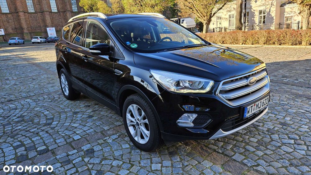 Ford Kuga 1.5 EcoBoost 2x4 Titanium - 10