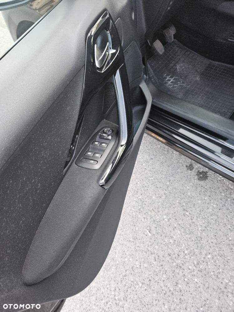 Peugeot 208 1.2 PureTech Allure S&S - 20