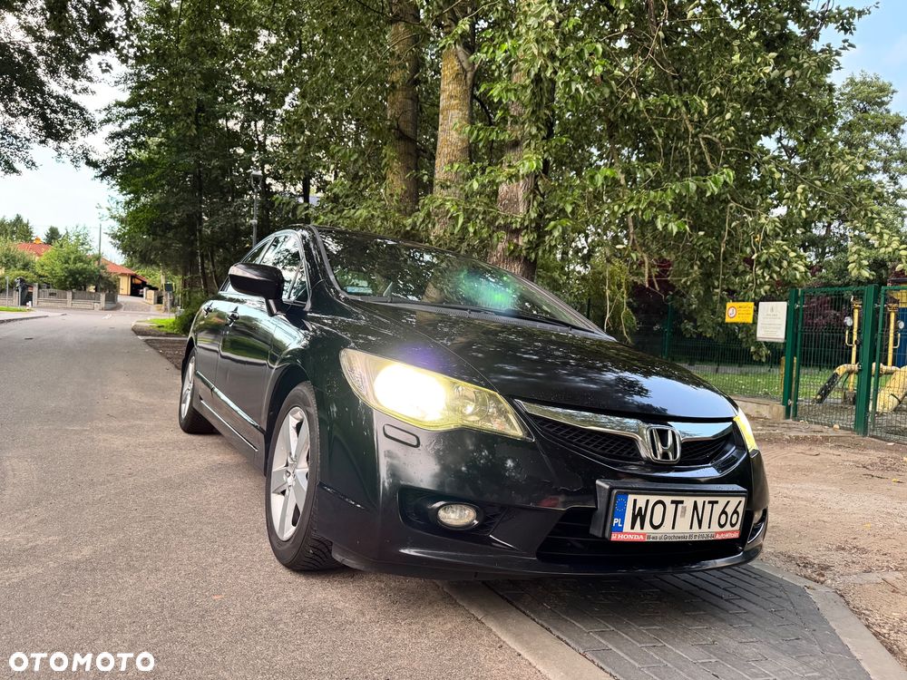 Honda Civic 1.8 Executive - 4