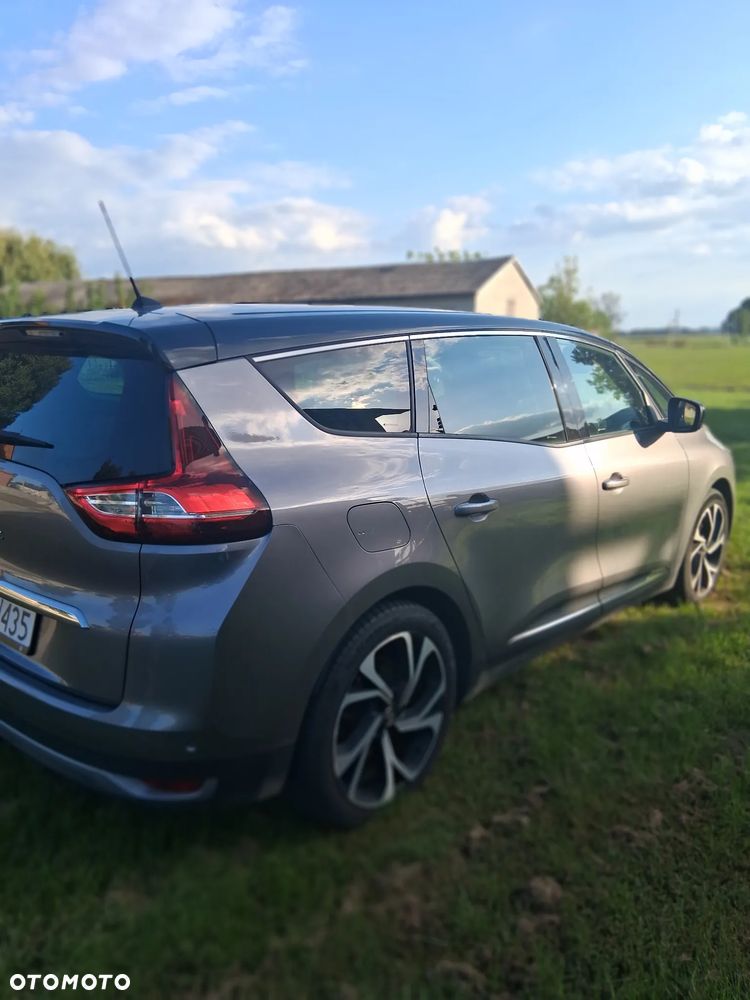 Renault Scenic - 9