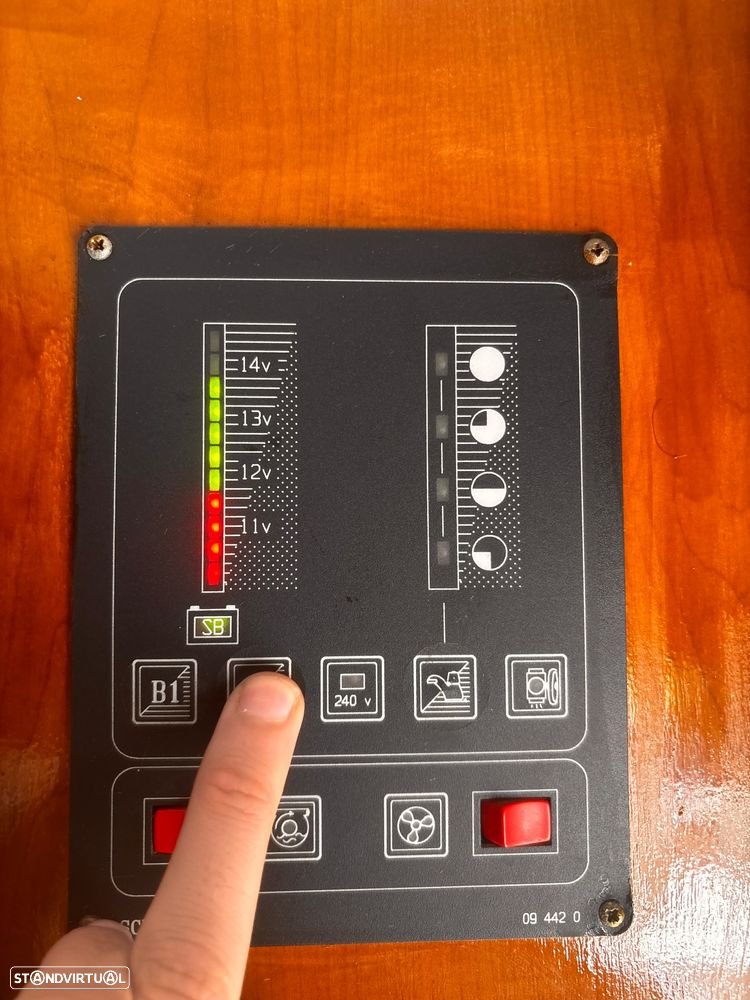 Ford Transit Challenger - 18