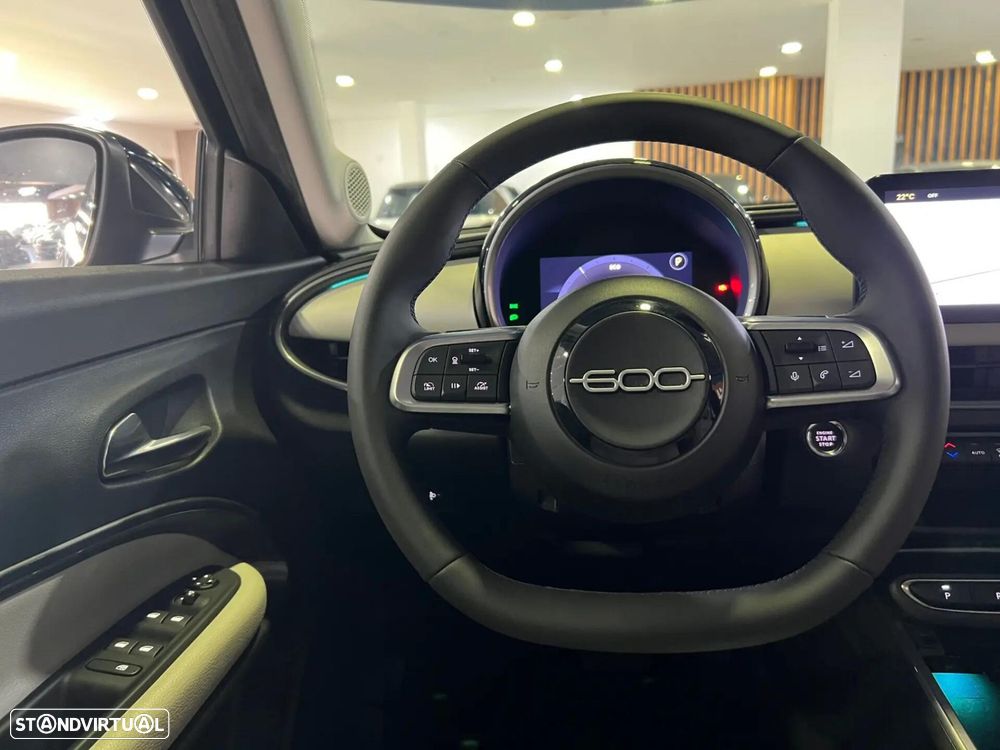 Fiat 600e 54 kWh La Prima - 21
