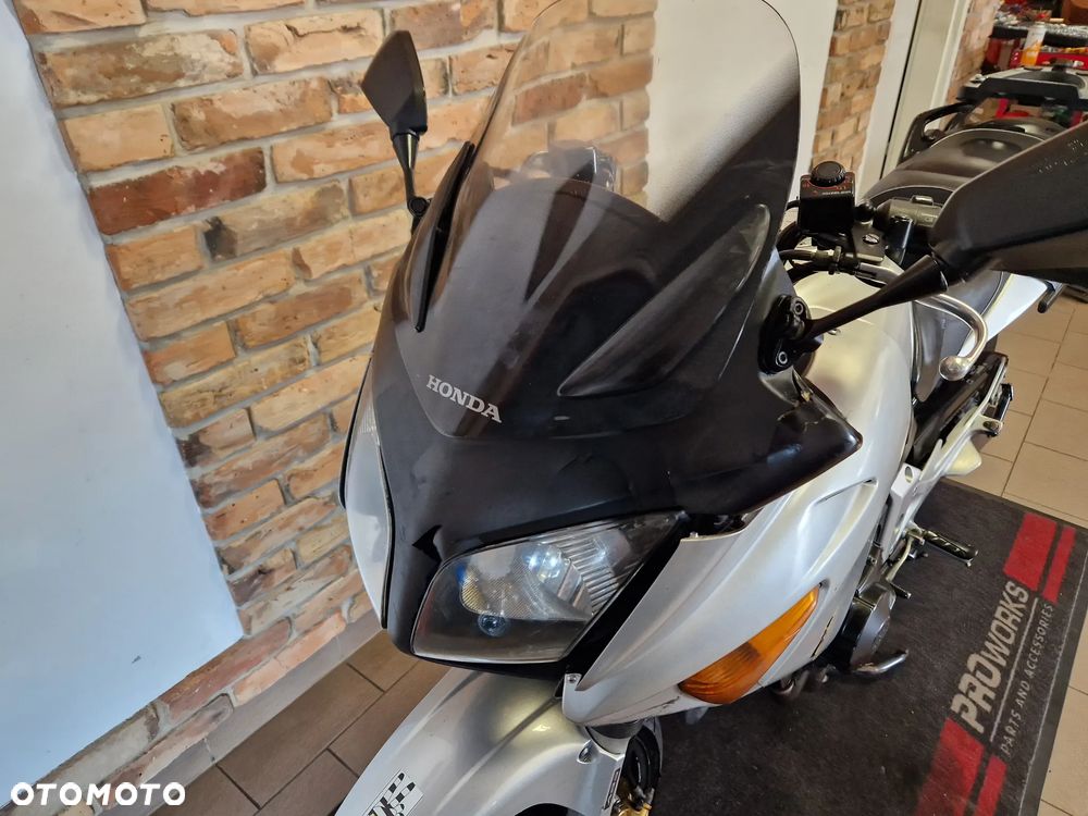 Honda CBF - 21
