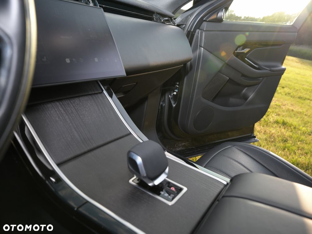 Land Rover Range Rover Evoque 2.0 P200 mHEV Dynamic HSE - 13