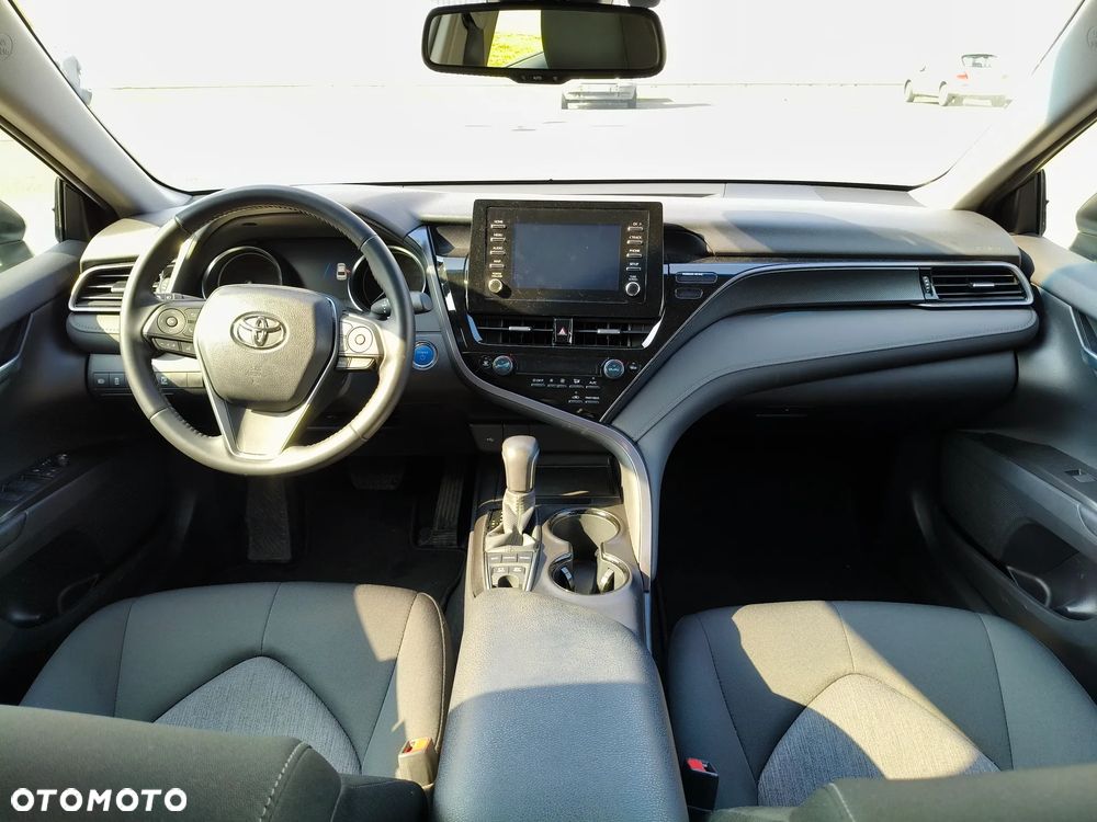 Toyota Camry 2.5 Hybrid Comfort CVT - 14