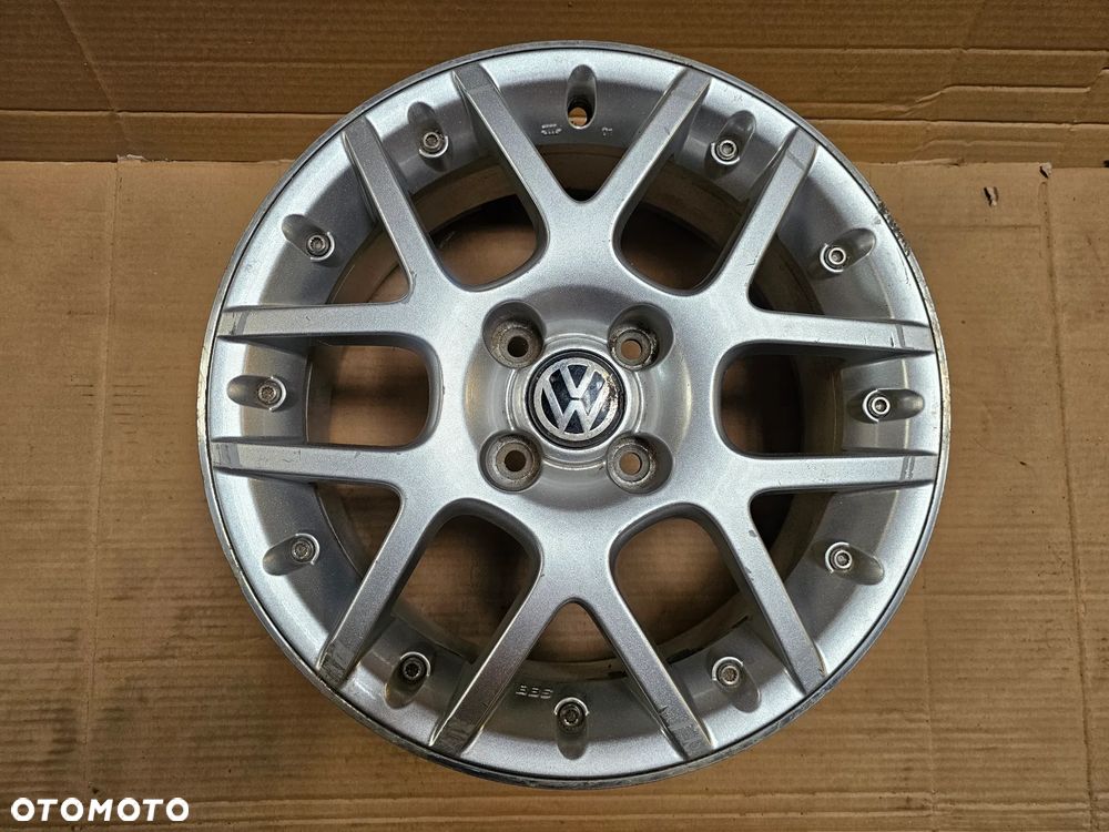 (F47) Volkswagen OE Golf Polo Jetta Lupo / 6E0 601 025E / 6,5Jx15 ET43 4x100 - 4