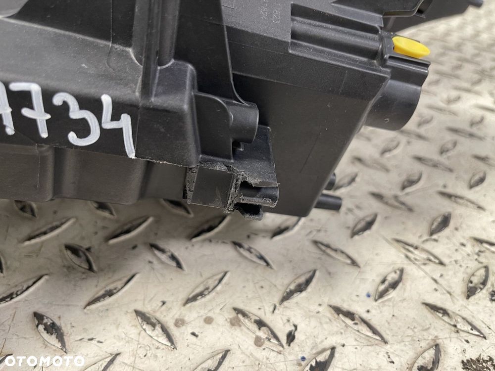 CUPRA BORN 21- LAMPA PRAWA PRZEDNIA PRAWY PRZÓD FULL LED EUROPA - 9