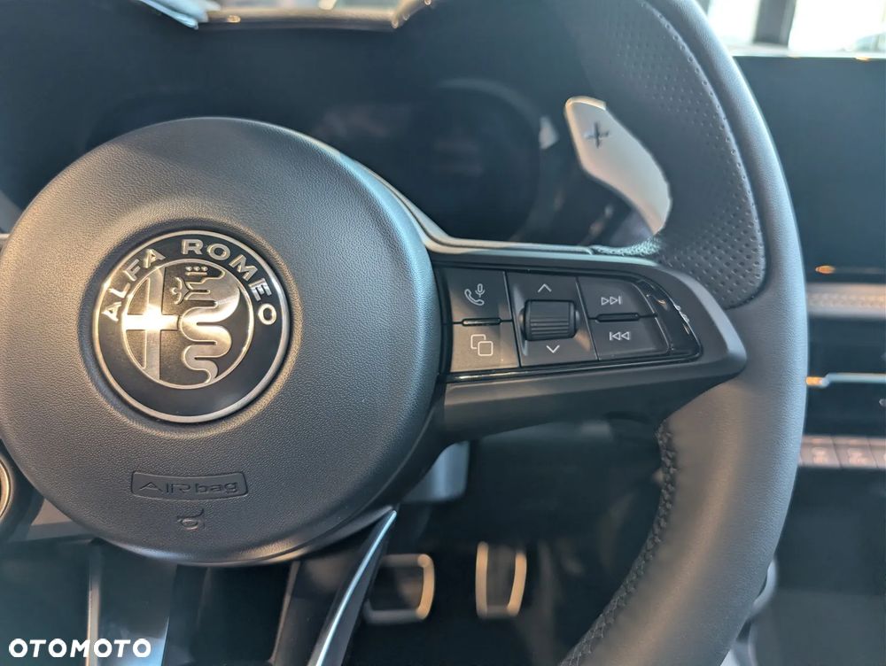Alfa Romeo Tonale - 13