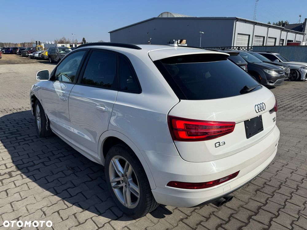 Audi Q3 2.0 TFSI Quattro S tronic - 6