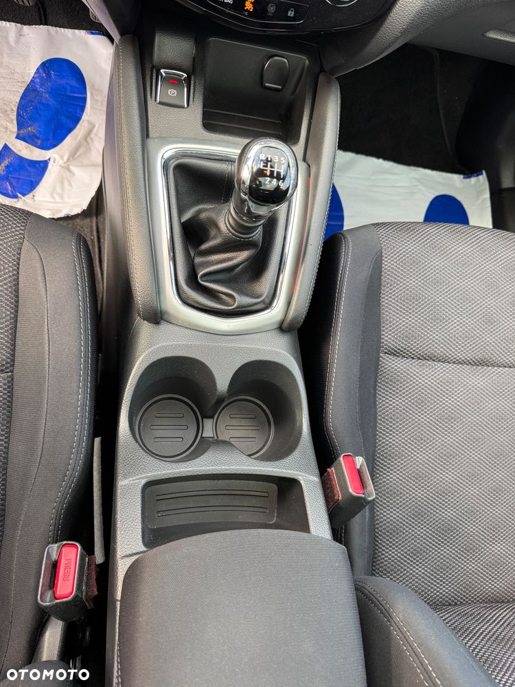 Nissan Qashqai - 26