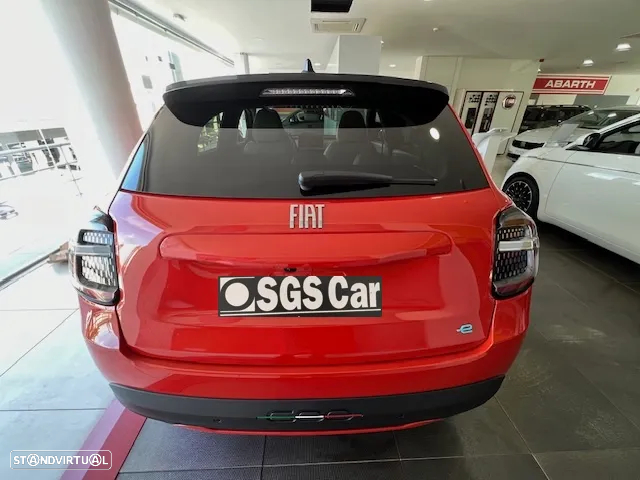 Fiat 600e 54 kWh La Prima - 21