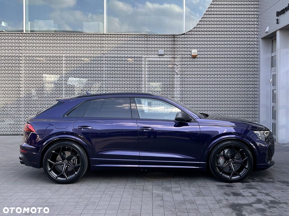 Audi RS Q8 - 1