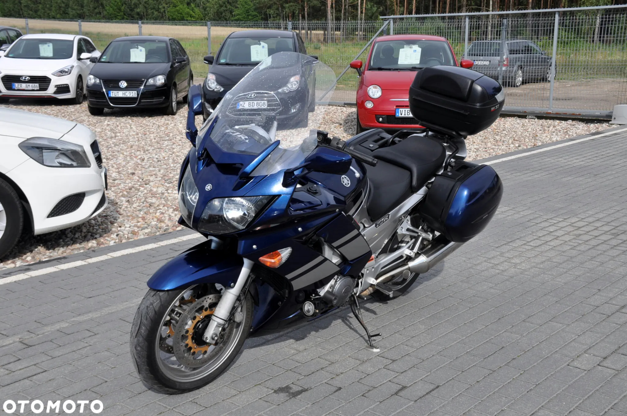 Yamaha FJR - 2