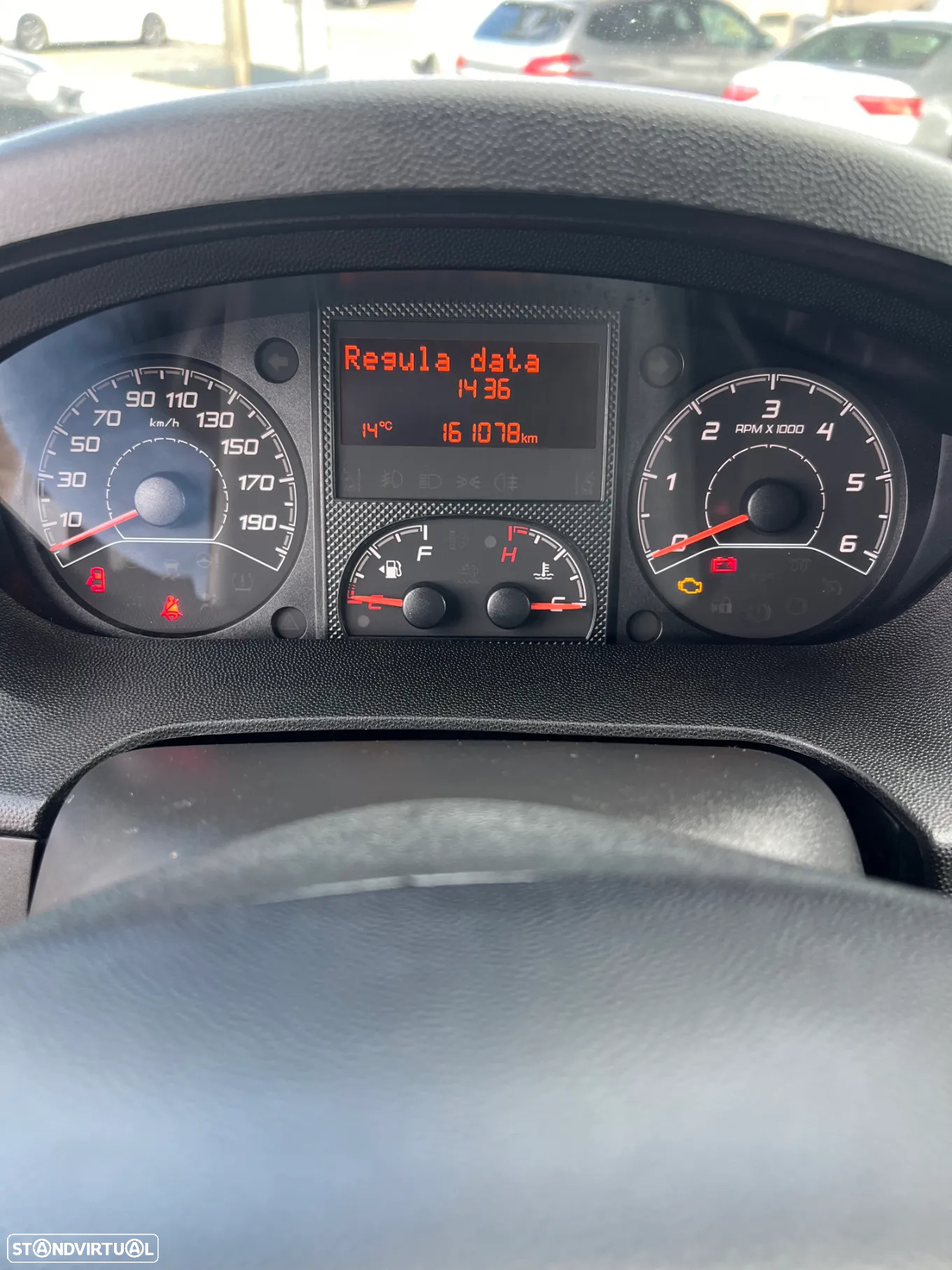 Peugeot Boxer 2.2 BlueHDI 335 L3H3 Pro C/ IVA DEDUTIVEL - 8