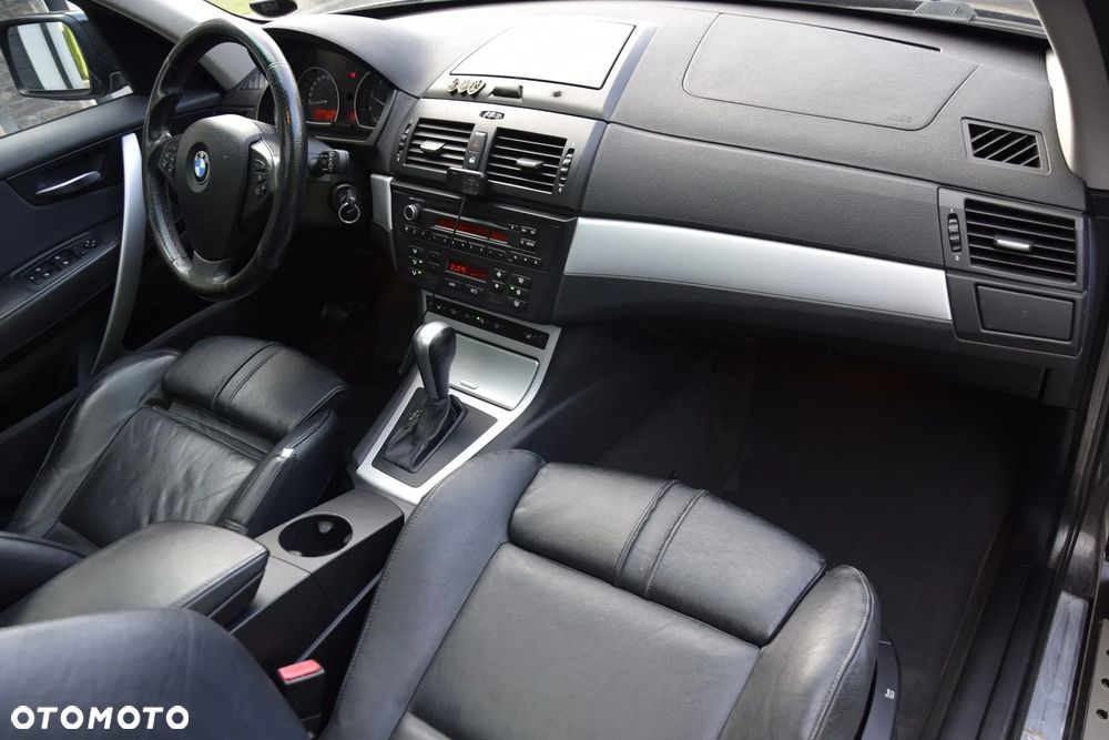 BMW X3 xDrive20d Edition Exclusive - 24