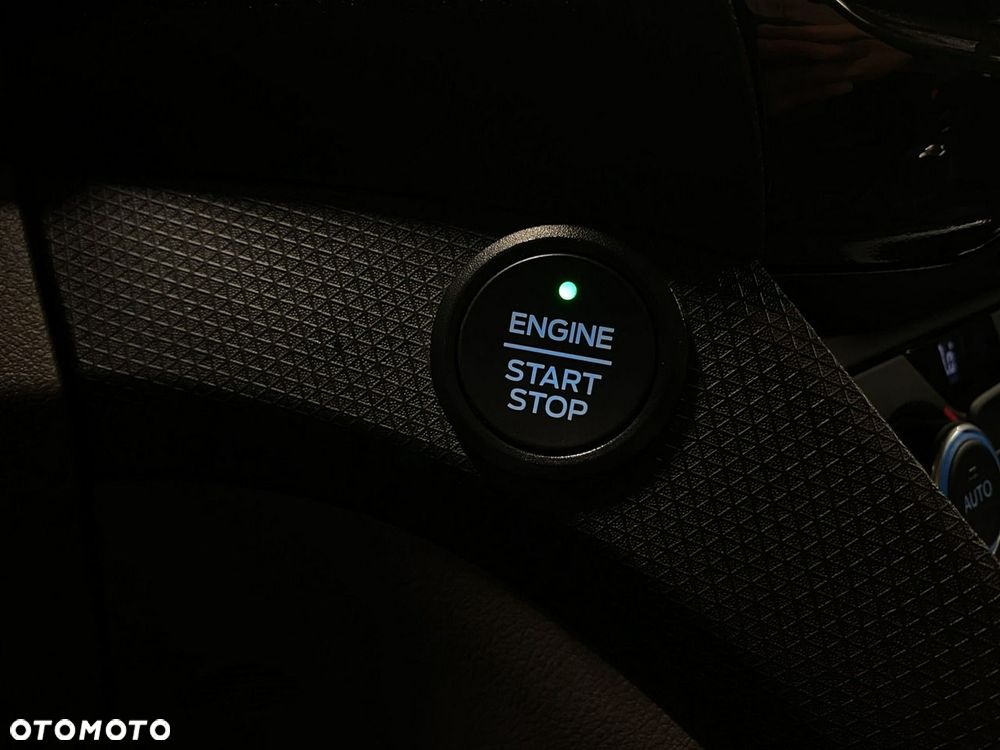 Ford Tourneo Connect Grand - 26