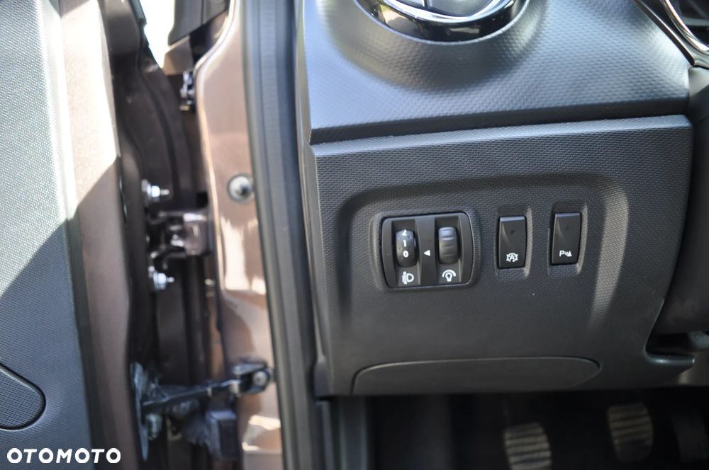 Renault Captur (ENERGY) TCe 90 INTENS - 38