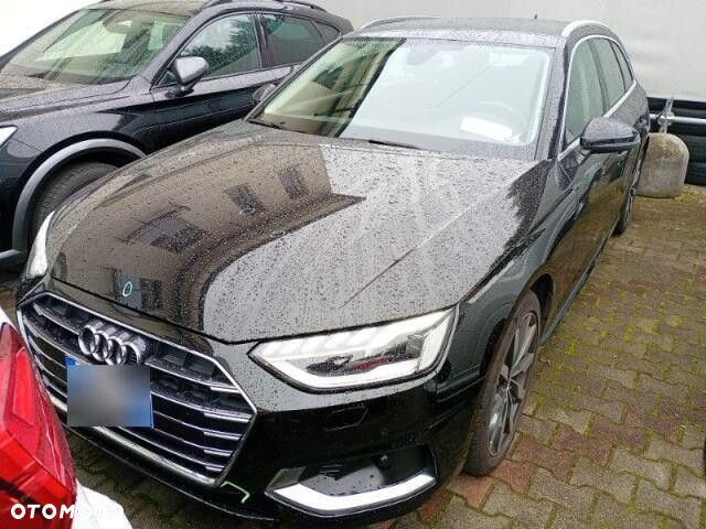 Audi A4 Avant - 2