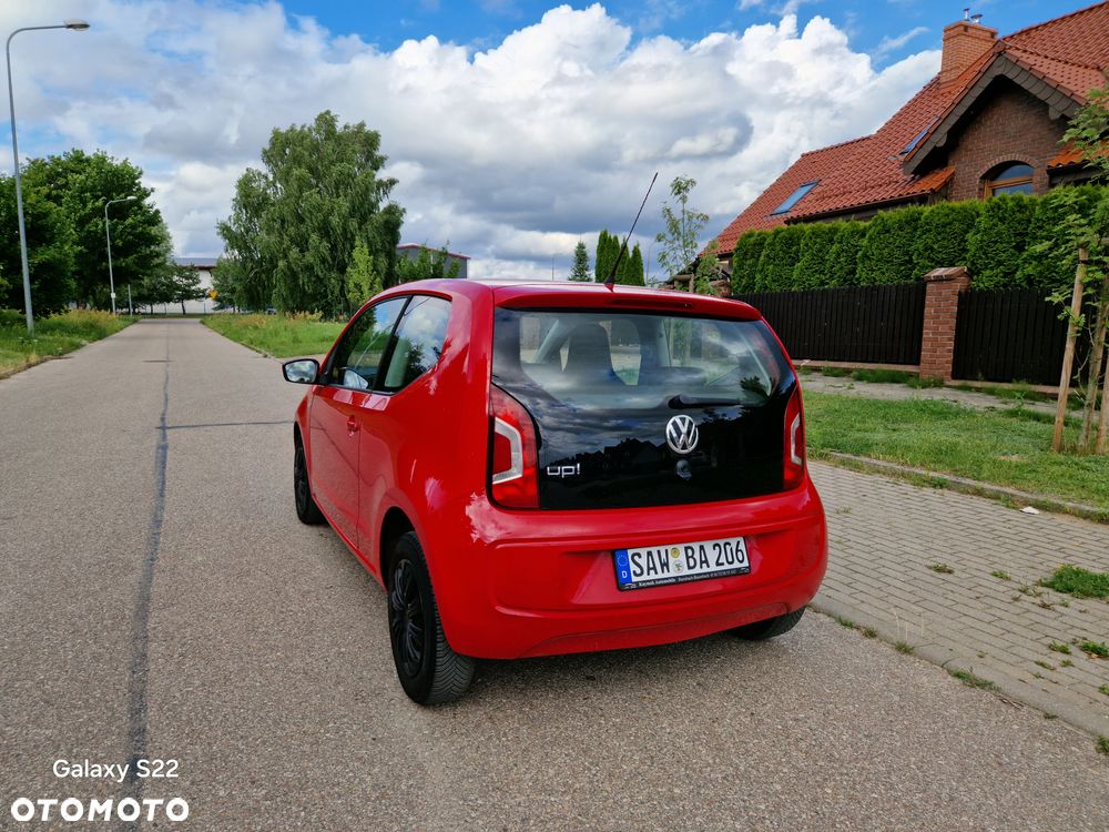 Volkswagen up! white - 34