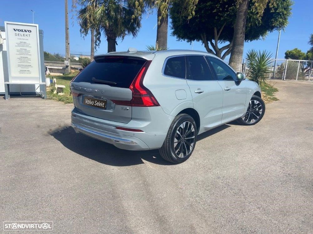 Volvo XC 60 2.0 T6 PHEV Plus Bright - 28
