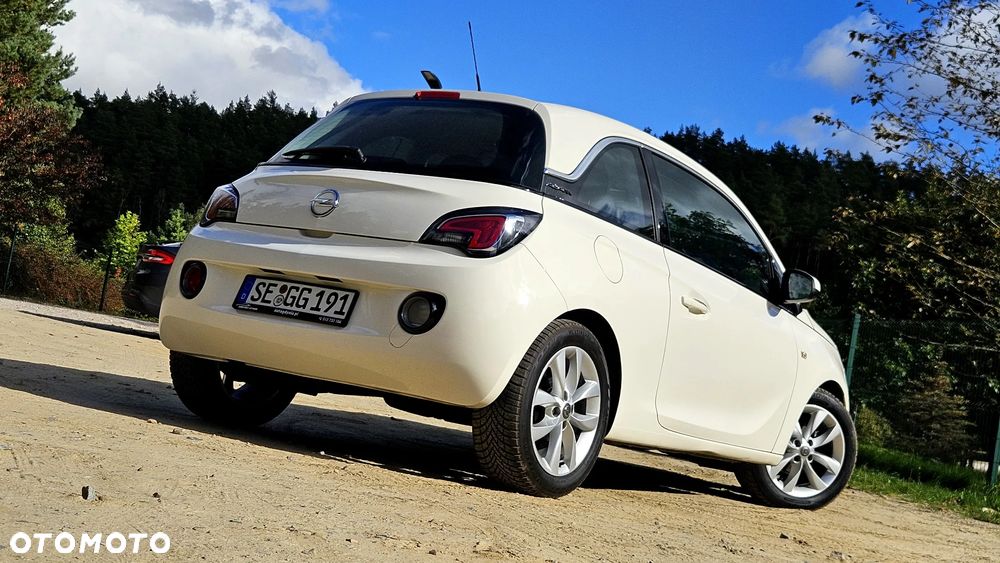 Opel Adam 1.2 White Link - 24