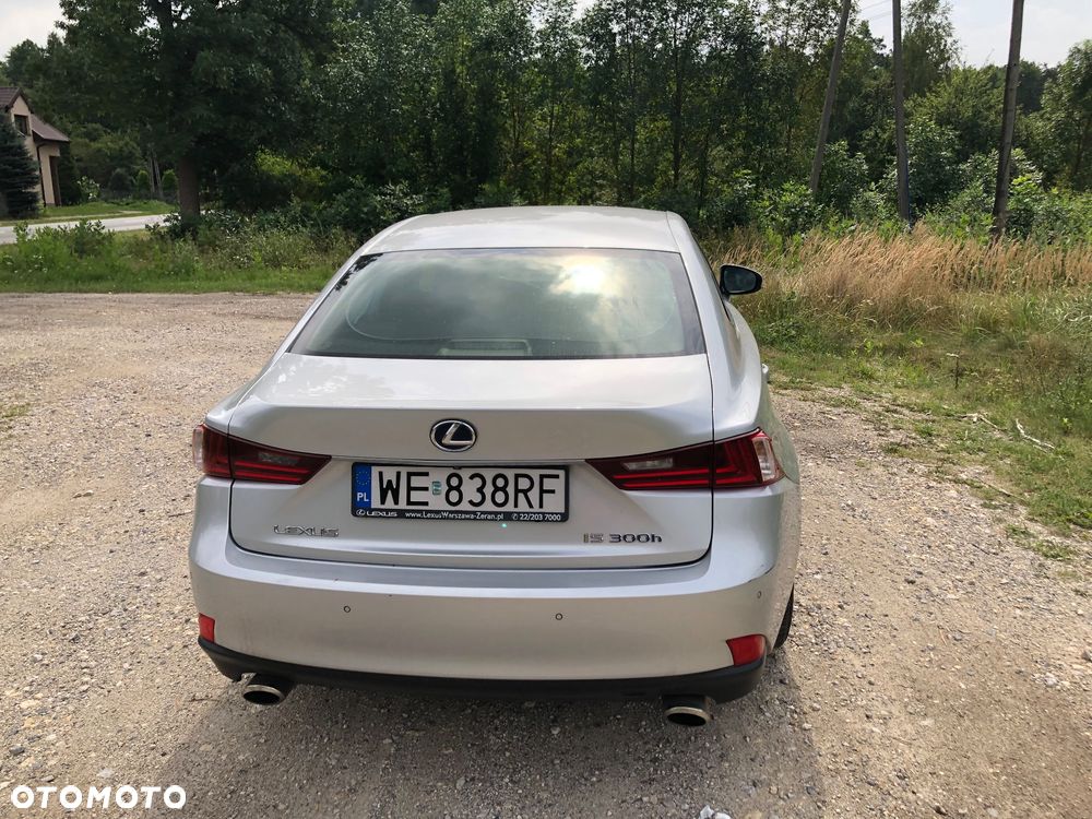 Lexus IS 300h Business - 5